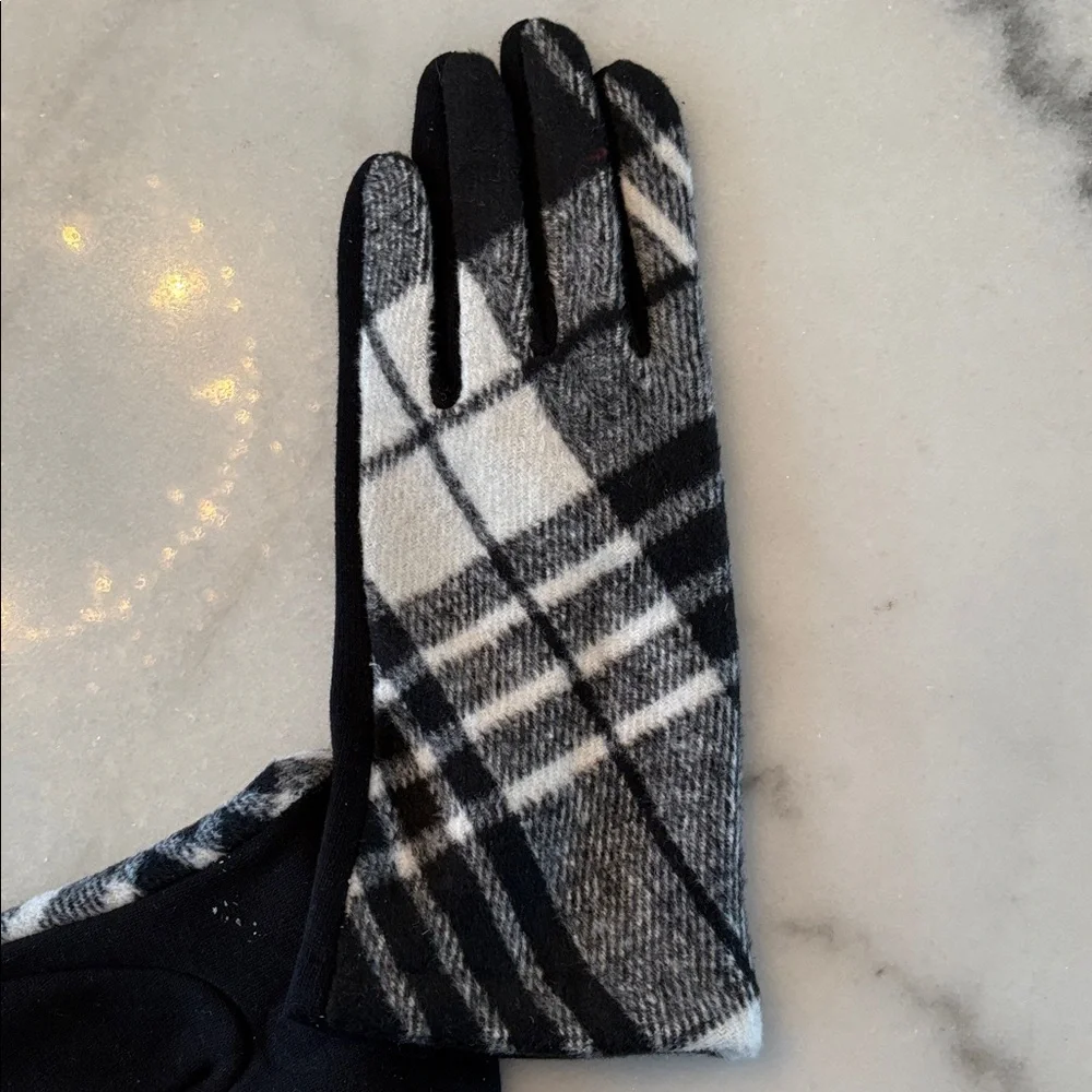 Tartan Gloves Touch Screen  Winter Warm Medium NEW